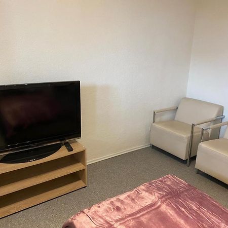 Nahe An Der City Fuer Monteure Und Fuer Urlauber Pforzheim Exterior foto